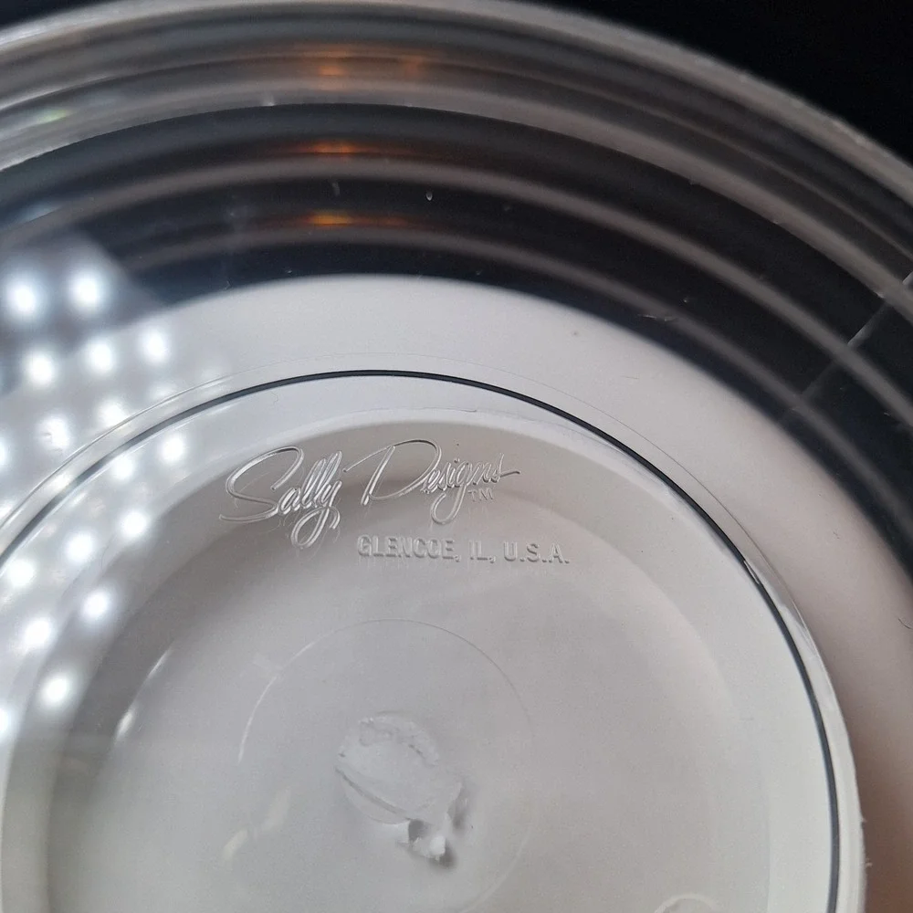 Sally Designs Ice Bucket Clear Acrylic Ribbed White Handle Lid Tongs‎ Glencoe